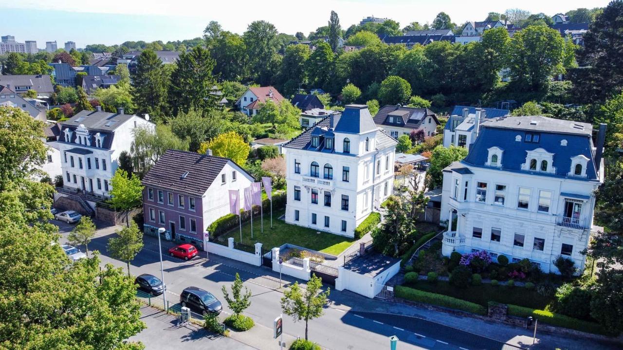 Boutique Hotel Villa Am Ruhrufer Golf & Spa Mülheim an der Ruhr Exterior foto