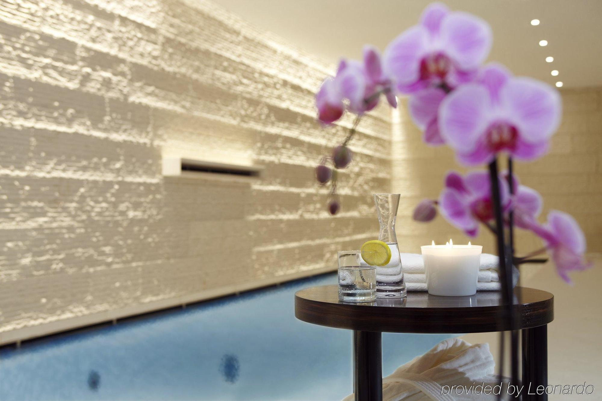Boutique Hotel Villa Am Ruhrufer Golf & Spa Mülheim an der Ruhr Instalações foto