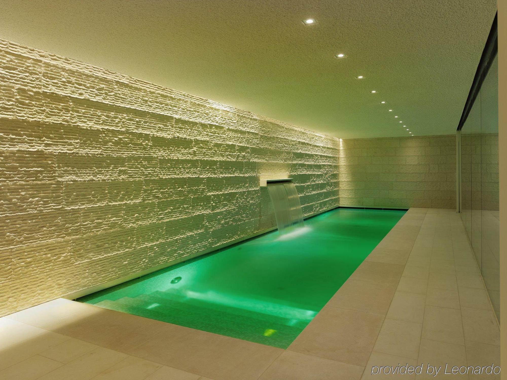 Boutique Hotel Villa Am Ruhrufer Golf & Spa Mülheim an der Ruhr Instalações foto